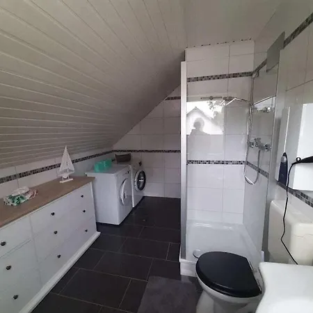 Upper Deck Comfortable *